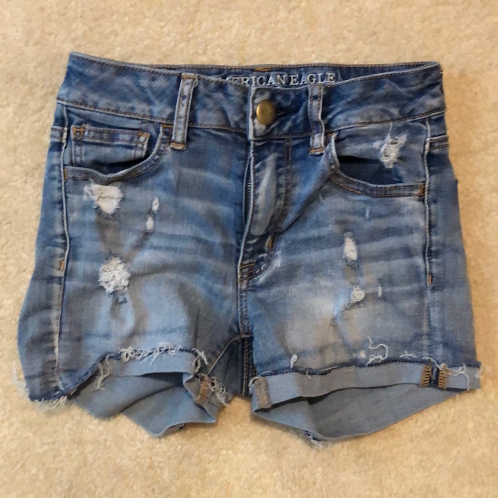 AE size 0 shorts